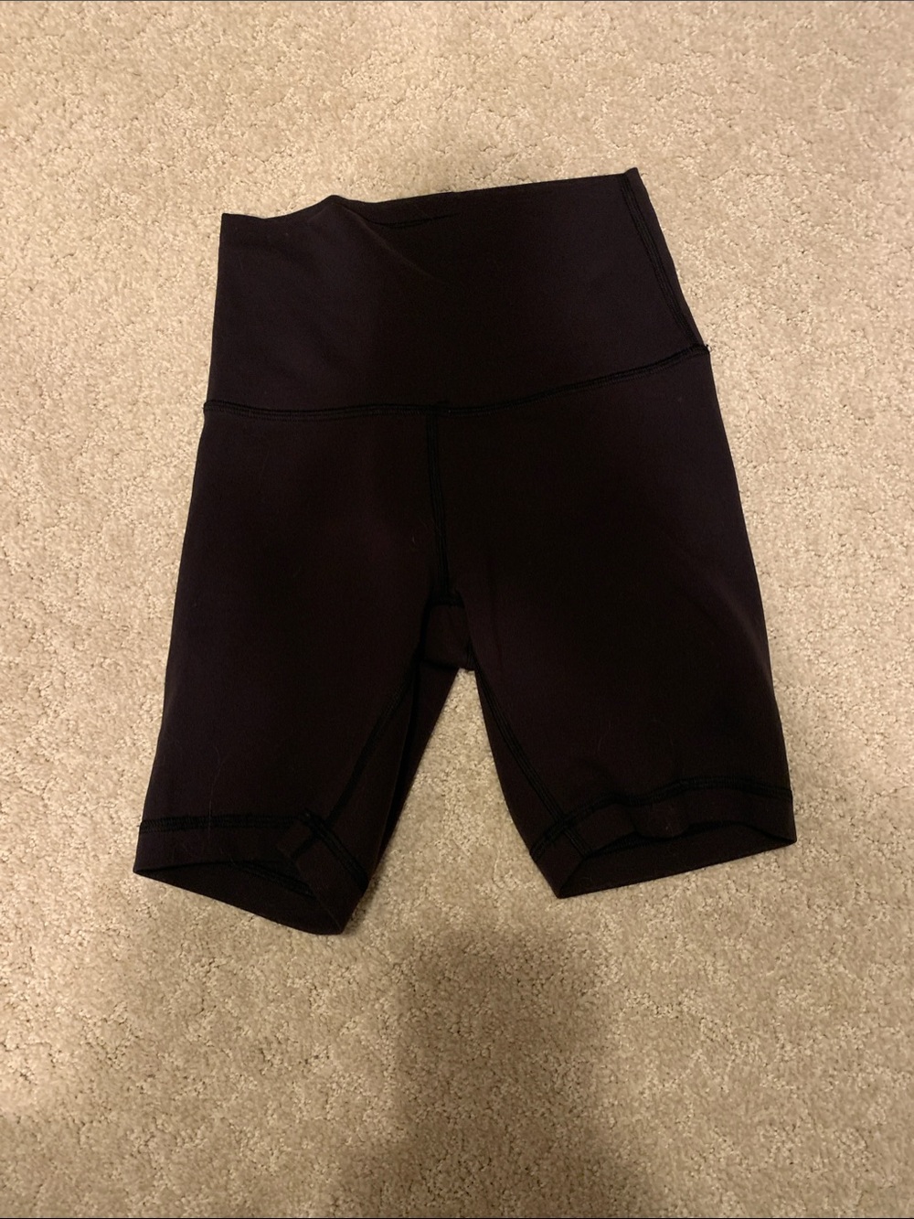 lululemon athletica Black Wunder Train Bike Shorts size 2